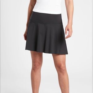 Athleta Ace Tennis Skort 15.5”
